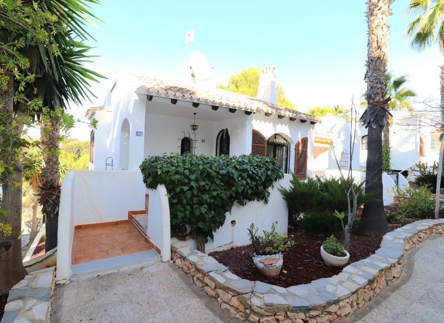 Resale - Villa - Orihuela Costa - Los Dolses