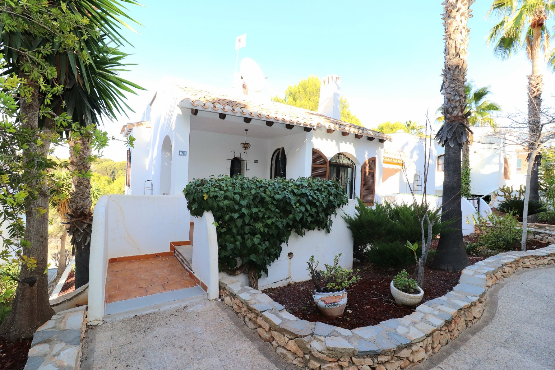 Resale - Villa - Orihuela Costa - Los Dolses