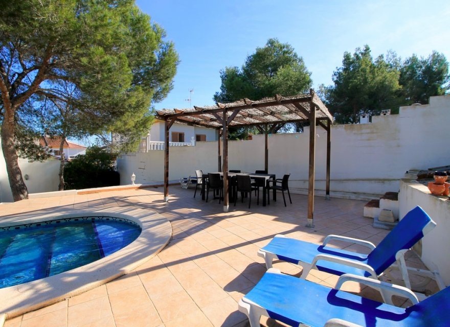 Resale - Villa - Orihuela Costa - Mil Palmeras