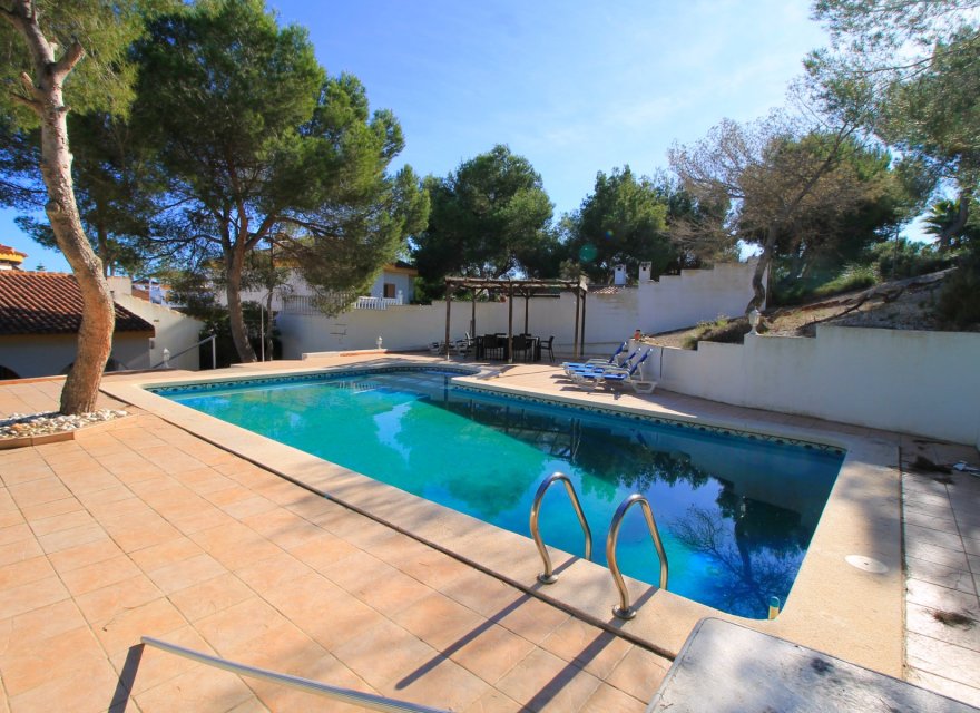 Resale - Villa - Orihuela Costa - Mil Palmeras