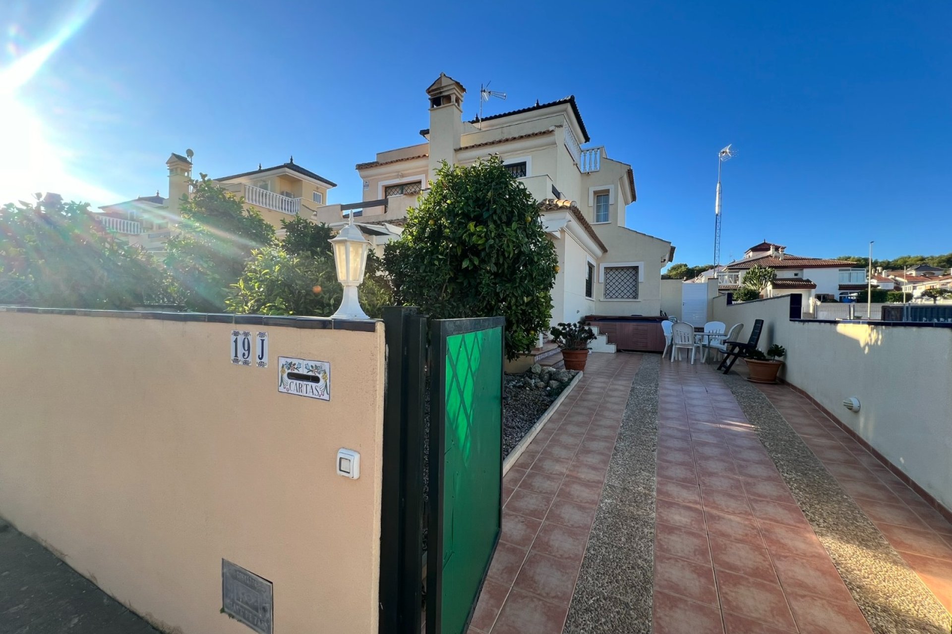 Resale - Villa - Orihuela Costa - Mil Palmeras