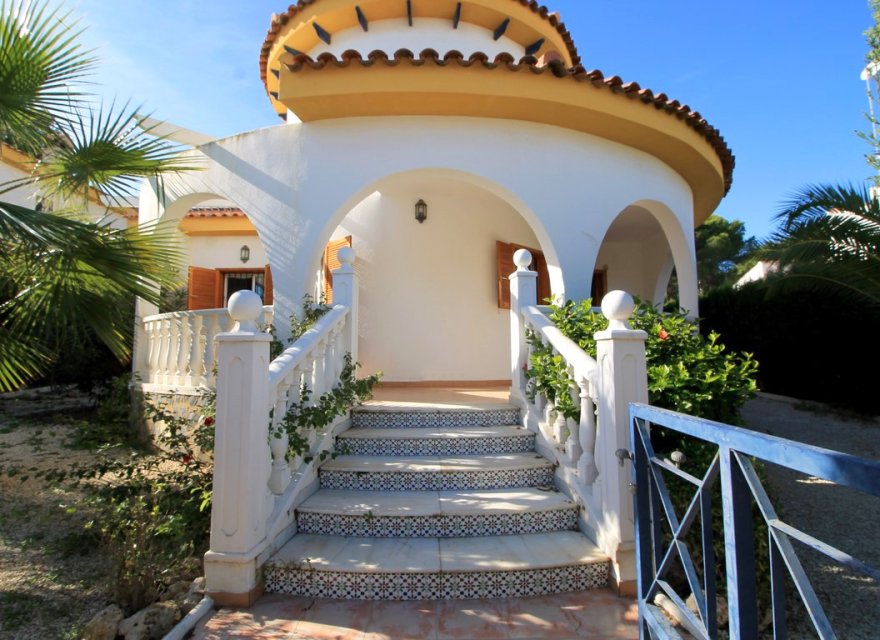 Resale - Villa - Orihuela Costa - Mil Palmeras