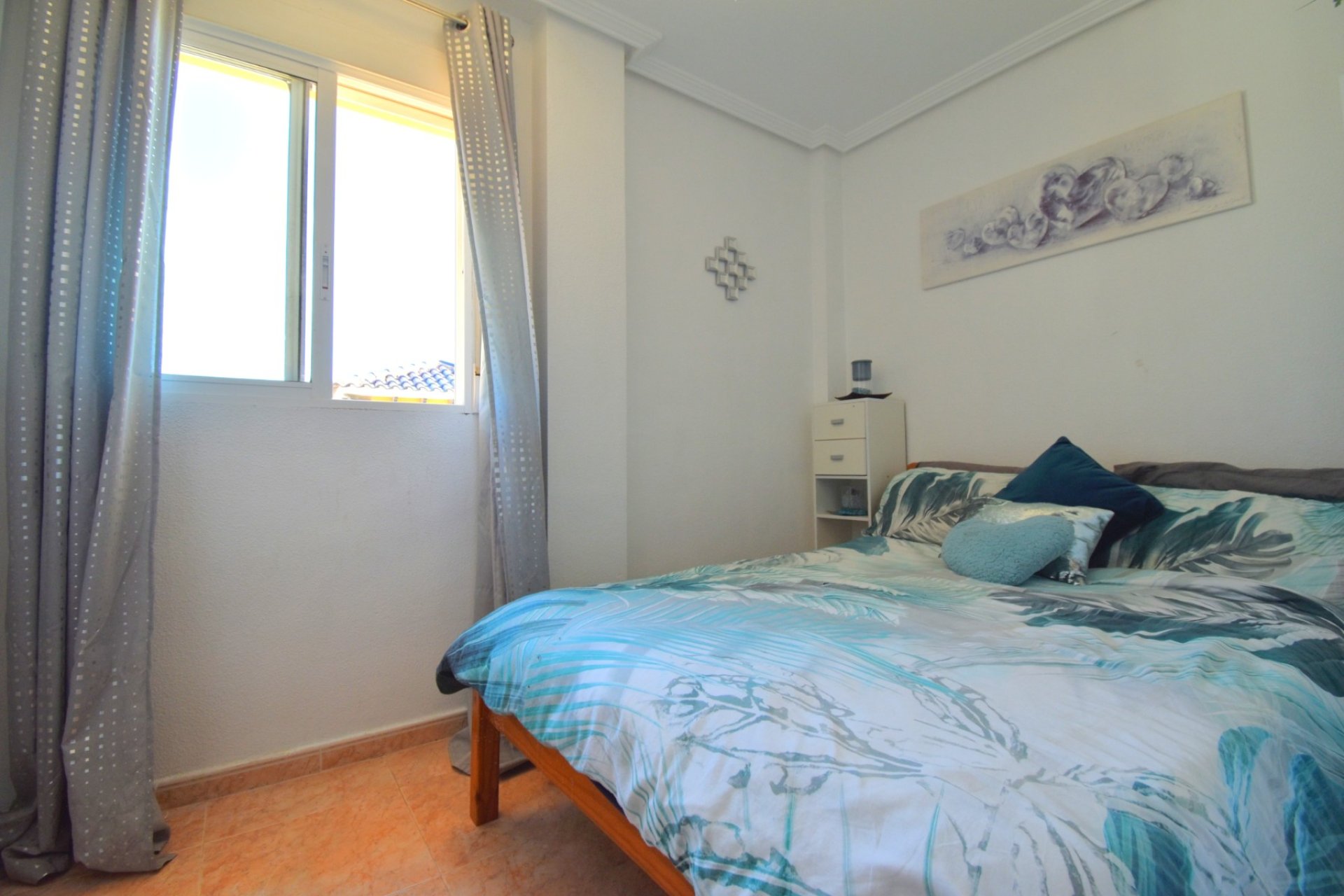 Resale - Villa - Orihuela Costa - Playa Flamenca