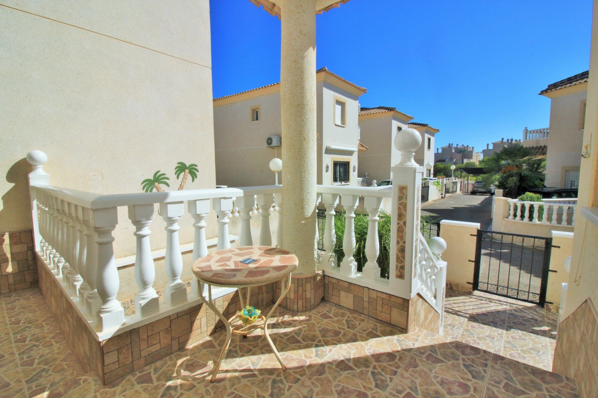 Resale - Villa - Orihuela Costa - Playa Flamenca