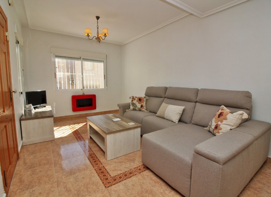 Resale - Villa - Orihuela Costa - Playa Flamenca