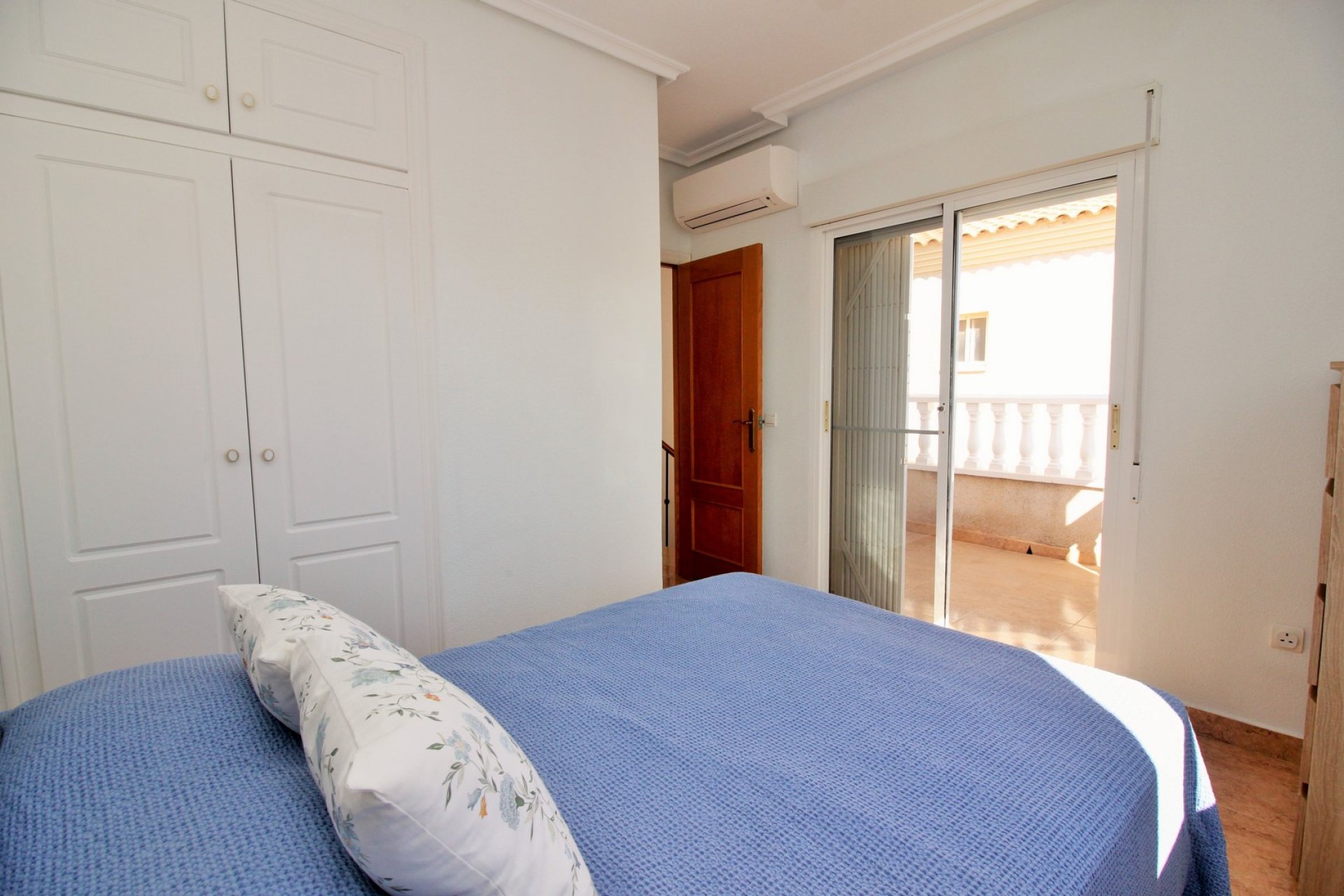 Resale - Villa - Orihuela Costa - Playa Flamenca