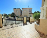 Resale - Villa - Orihuela Costa - Playa Flamenca