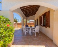 Resale - Villa - Orihuela Costa - Punta Prima