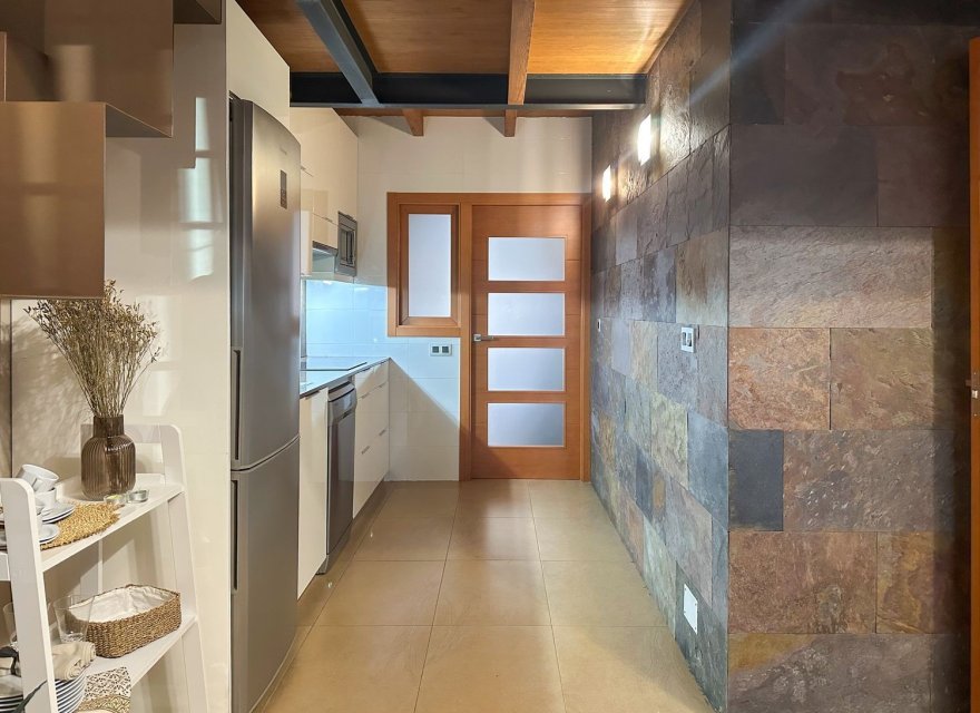 Resale - Villa - Orihuela Costa - Punta Prima