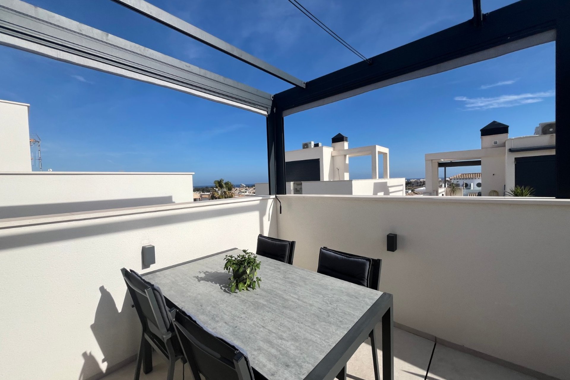 Resale - Villa - Orihuela Costa - Punta Prima