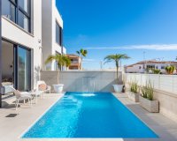 Resale - Villa - Orihuela Costa - Punta Prima