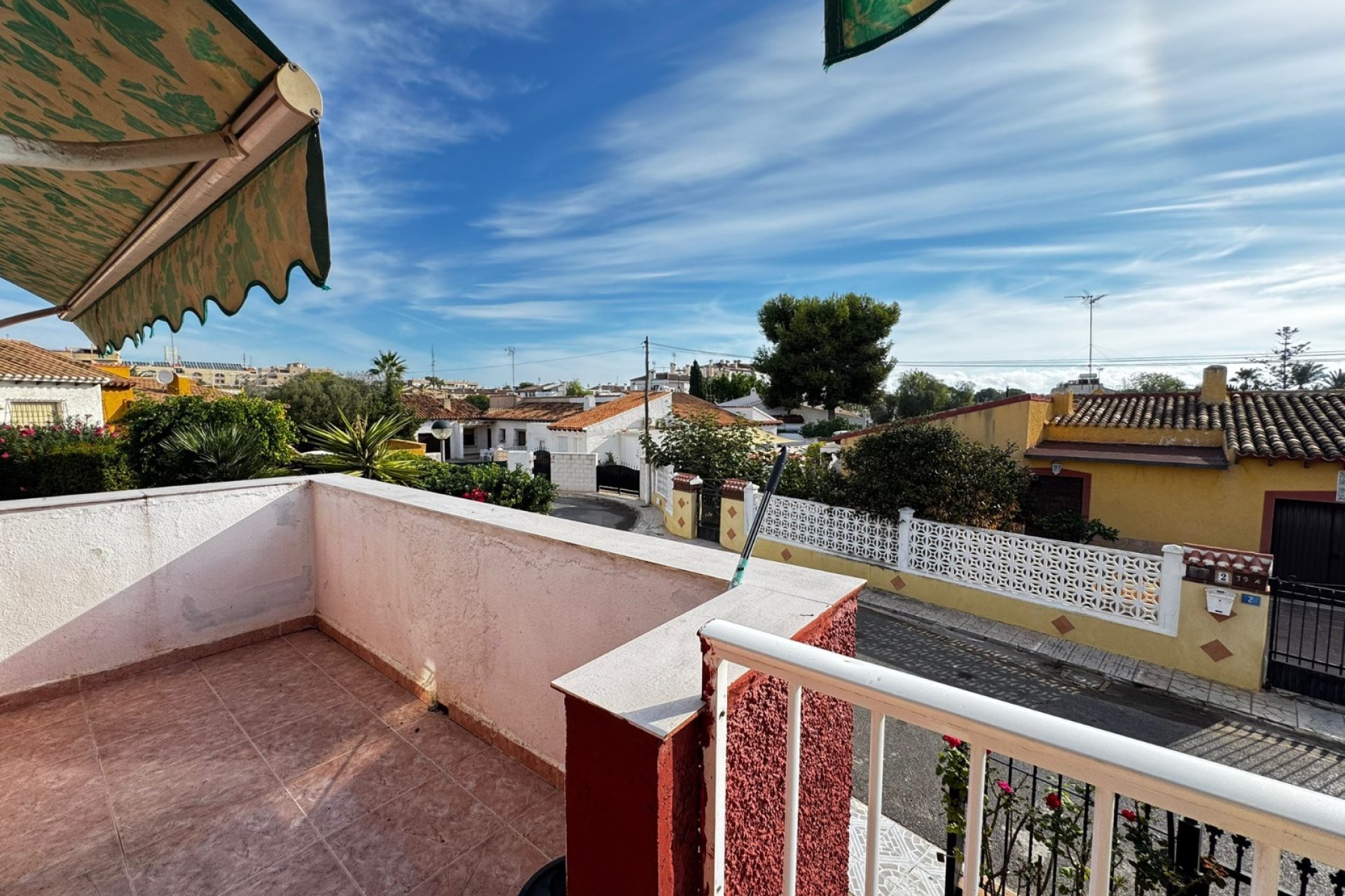 Resale - Villa - Orihuela Costa - Punta Prima