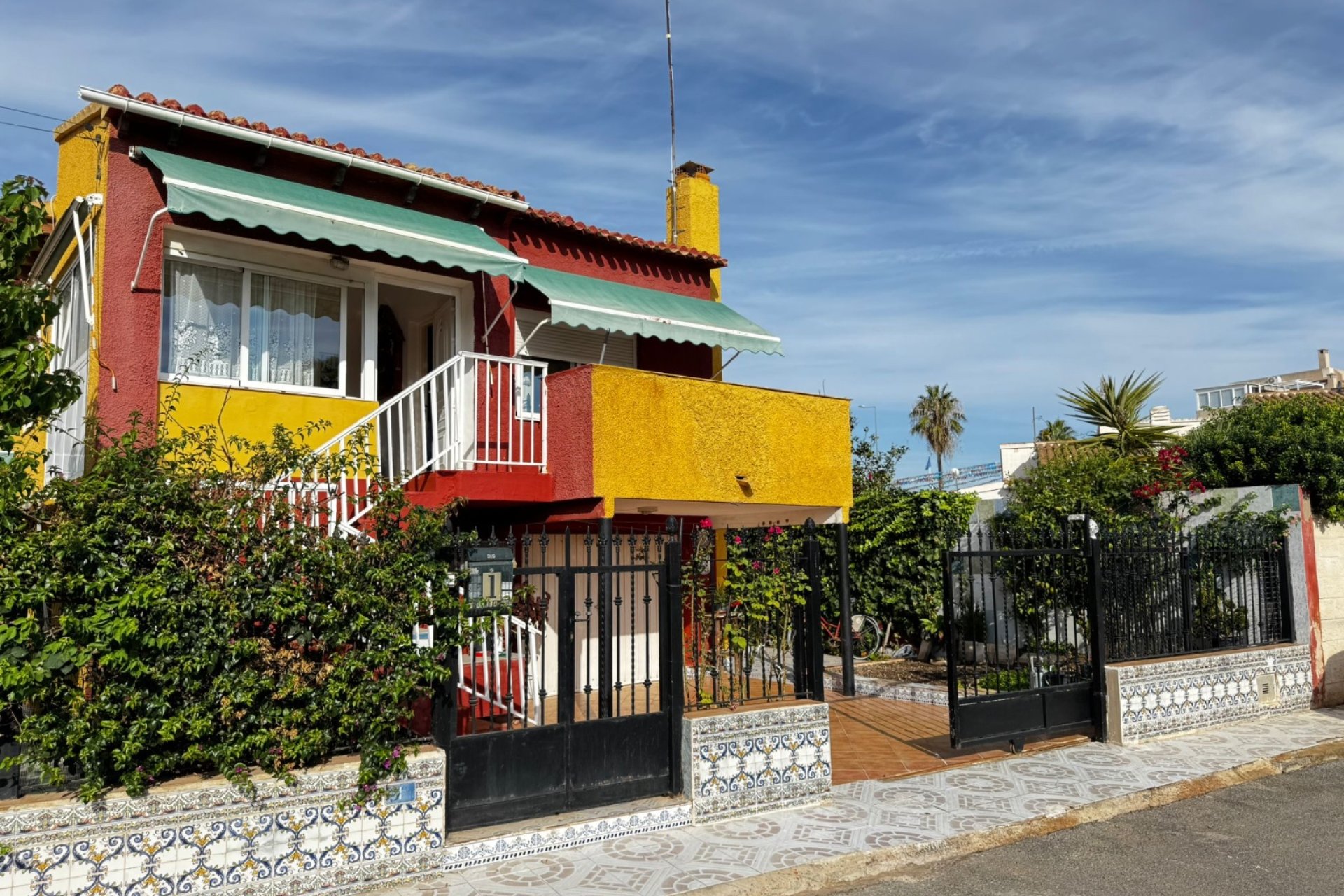 Resale - Villa - Orihuela Costa - Punta Prima