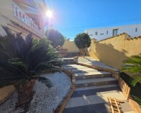 Resale - Villa - Orihuela Costa - Villamartín-las Filipinas