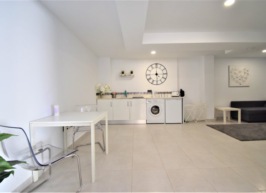 Resale - Villa - Orihuela Costa - Villamartin