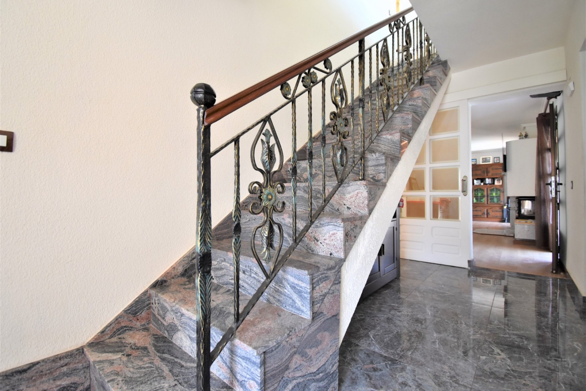 Resale - Villa - Orihuela Costa - Villamartin