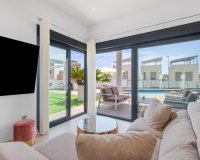 Resale - Villa - Orihuela Costa - Villamartín