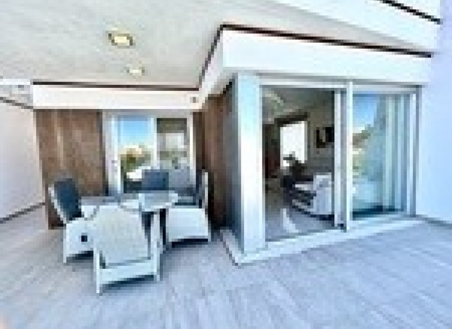 Resale - Villa - Orihuela Costa - Villamartín