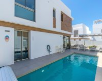 Resale - Villa - Orihuela Costa - Villamartin