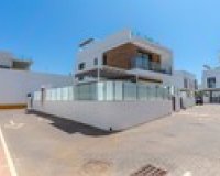 Resale - Villa - Orihuela Costa - Villamartin