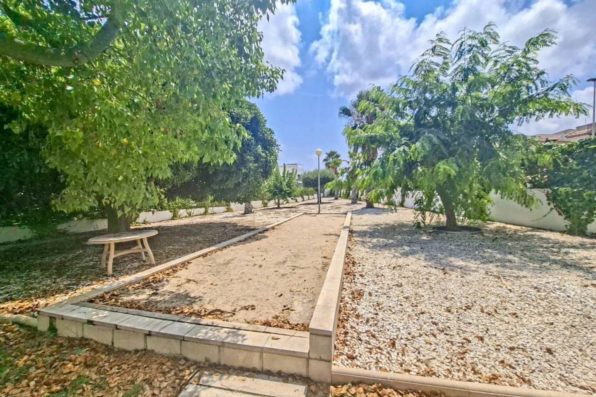 Resale - Villa - Orihuela Costa - Villamartín