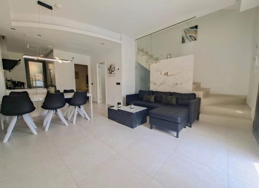 Resale - Villa - Orihuela Costa - Villamartín