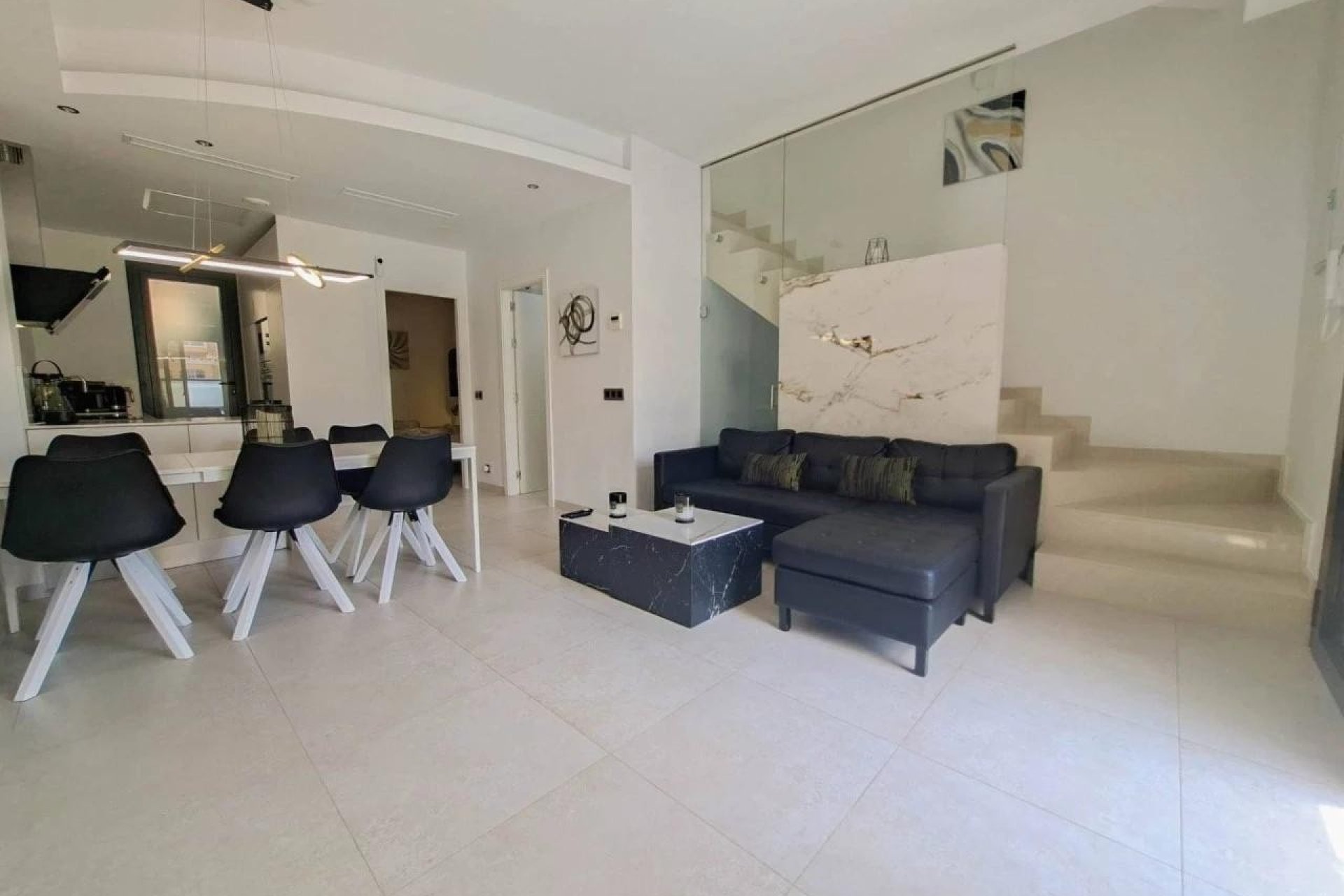 Resale - Villa - Orihuela Costa - Villamartín