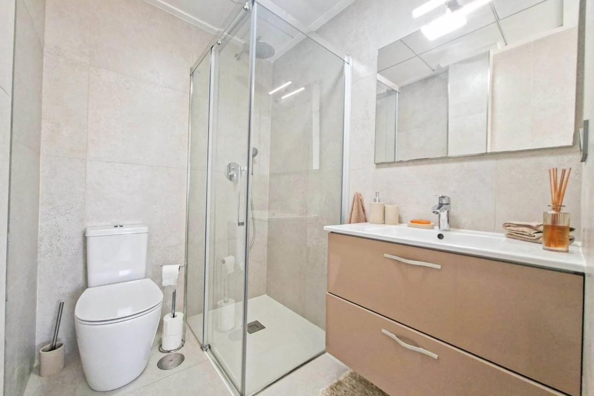 Resale - Villa - Orihuela Costa - Villamartín