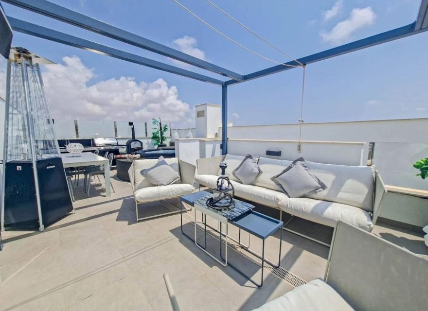 Resale - Villa - Orihuela Costa - Villamartín