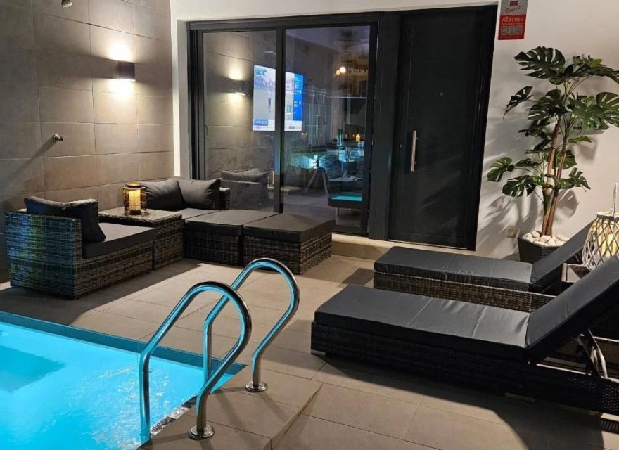 Resale - Villa - Orihuela Costa - Villamartín