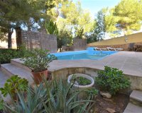 Resale - Villa - Orihuela Costa - Villamartín