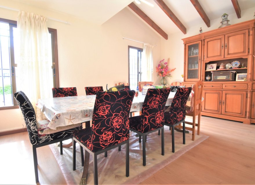 Resale - Villa - Orihuela Costa - Villamartín