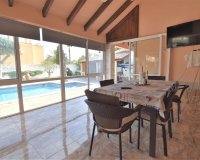 Resale - Villa - Orihuela Costa - Villamartín