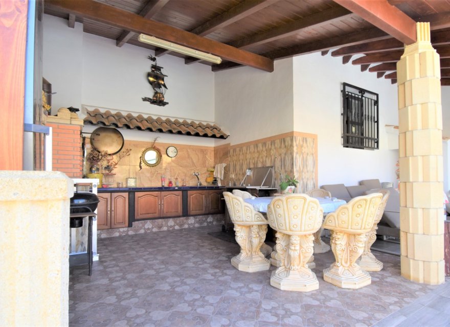 Resale - Villa - Orihuela Costa - Villamartín