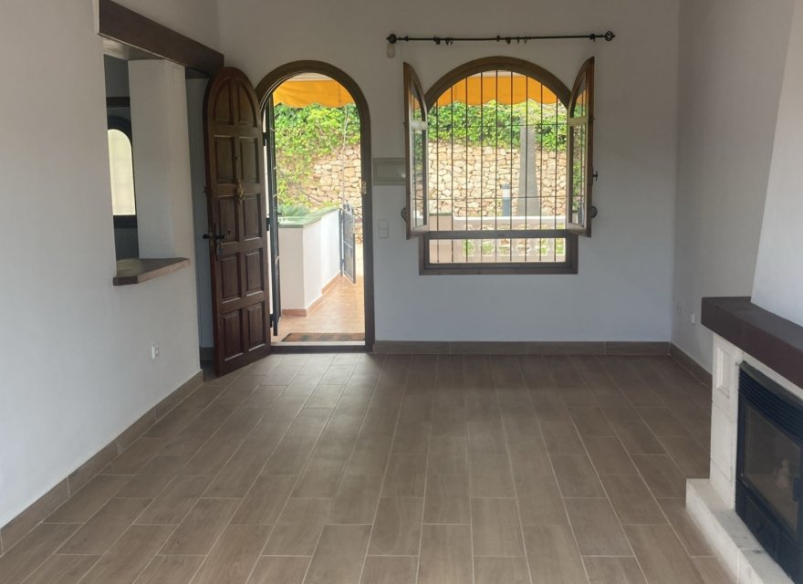 Resale - Villa - Orihuela Costa - Villamartín