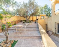 Resale - Villa - Orihuela Costa - Villamartín