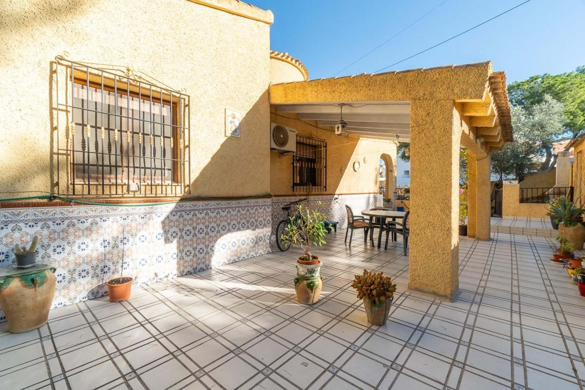 Resale - Villa - Orihuela Costa - Villamartín