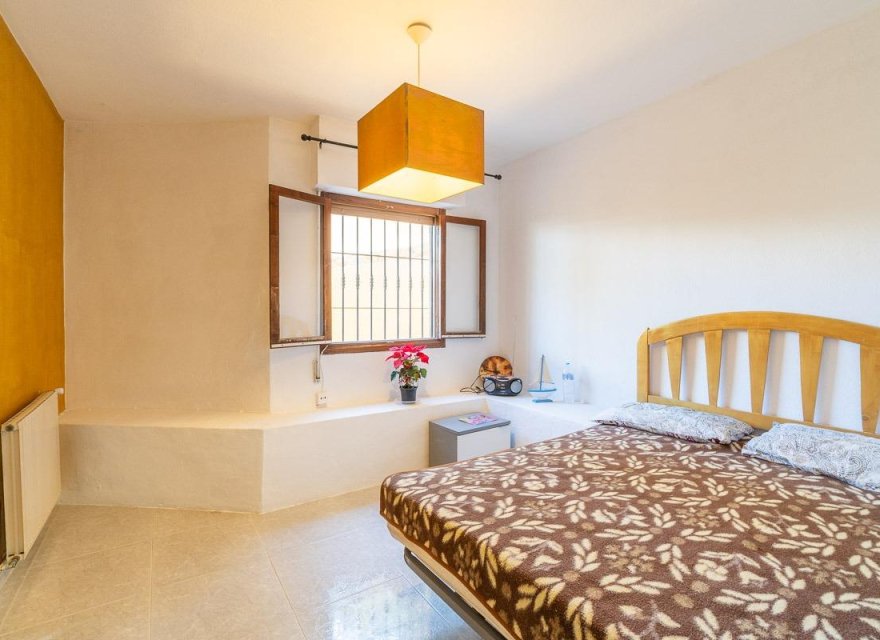 Resale - Villa - Orihuela Costa - Villamartín