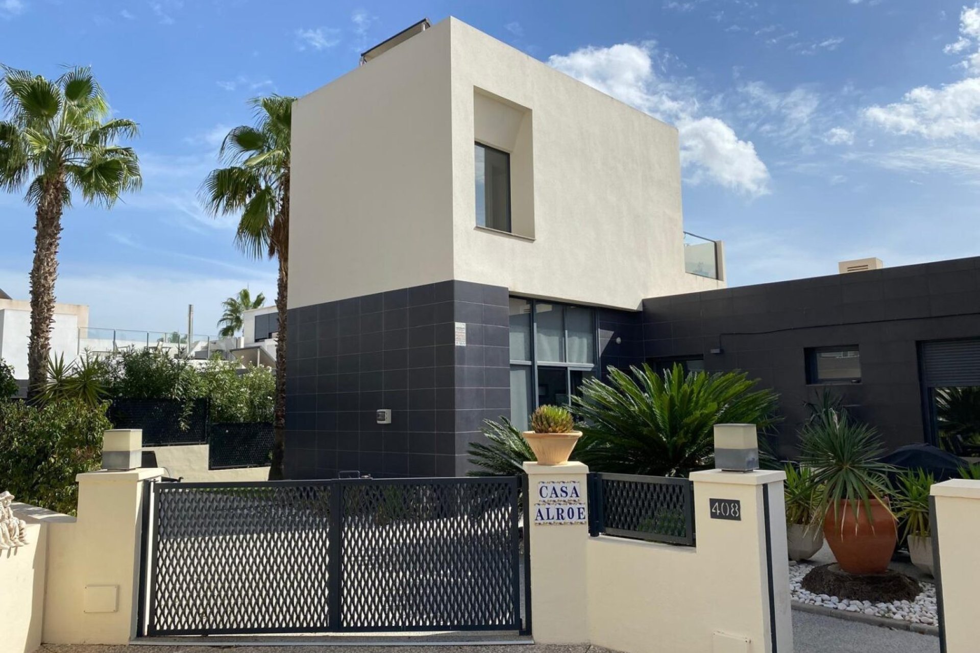 Resale - Villa - Orihuela Costa - Villamartín