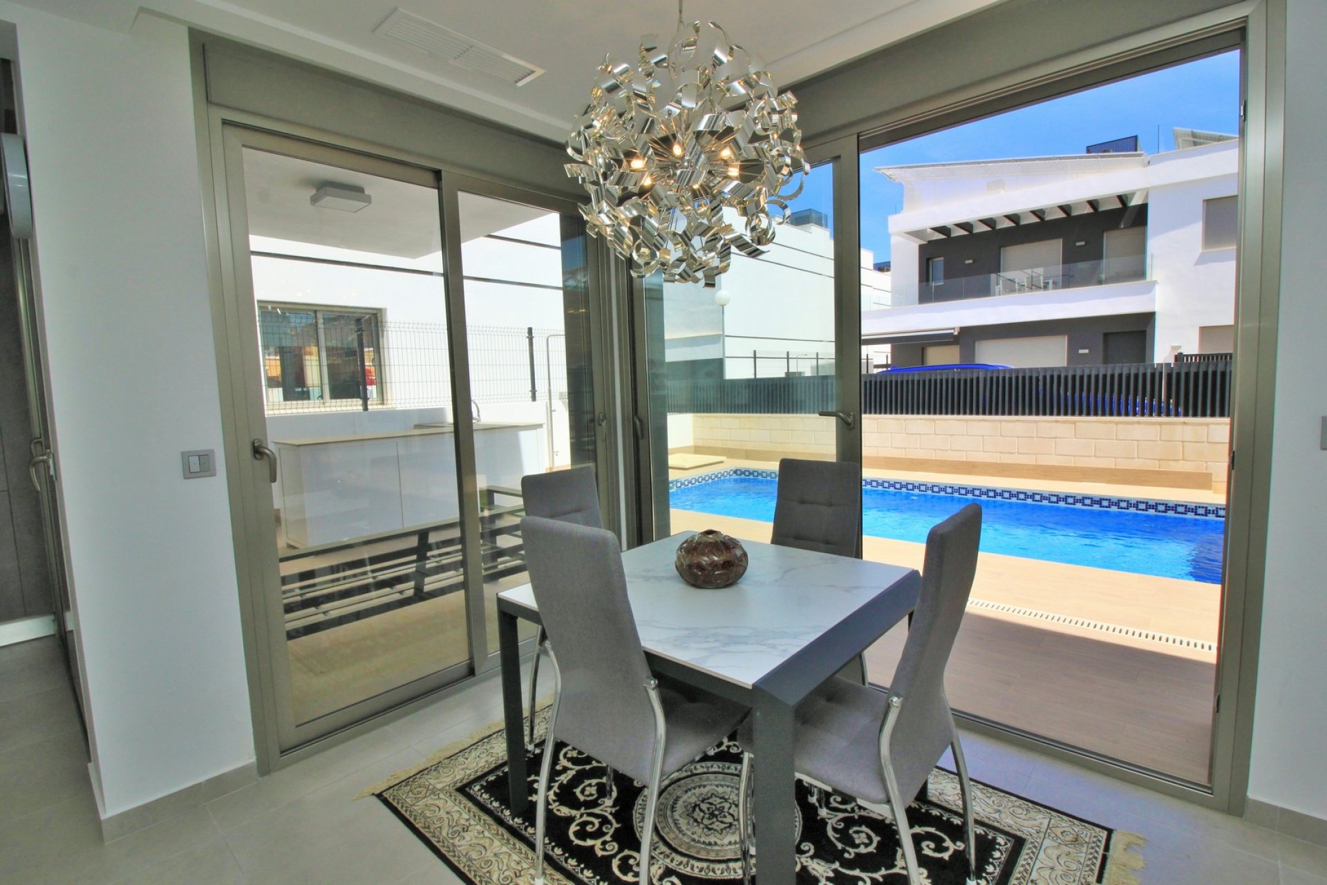 Resale - Villa - Orihuela Costa - Villamartin