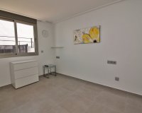 Resale - Villa - Orihuela Costa - Villamartin