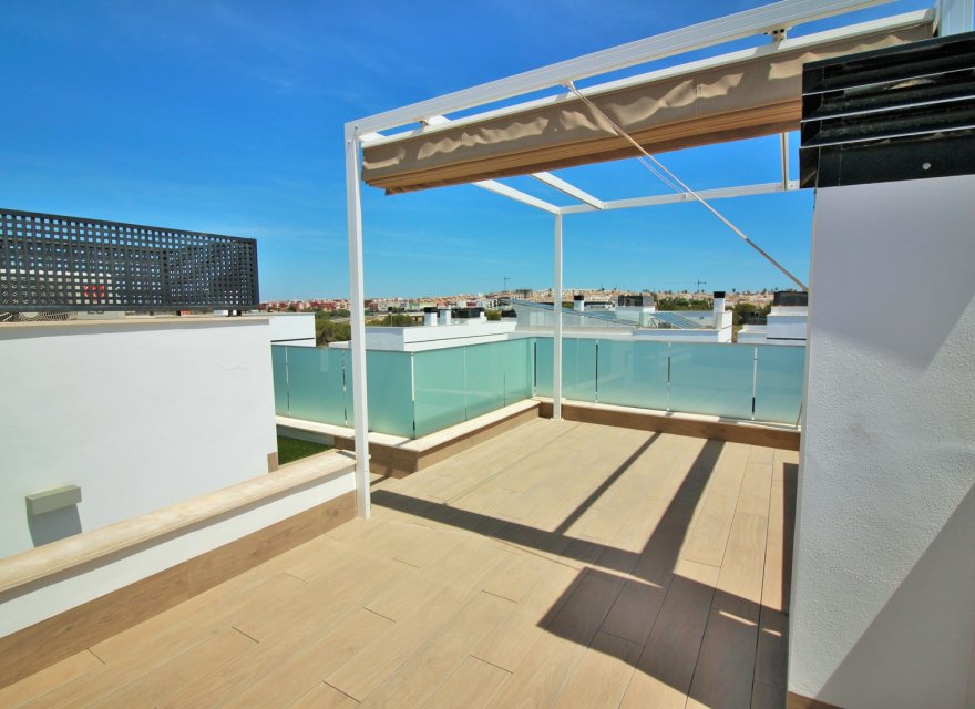 Resale - Villa - Orihuela Costa - Villamartin