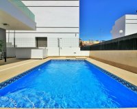 Resale - Villa - Orihuela Costa - Villamartin