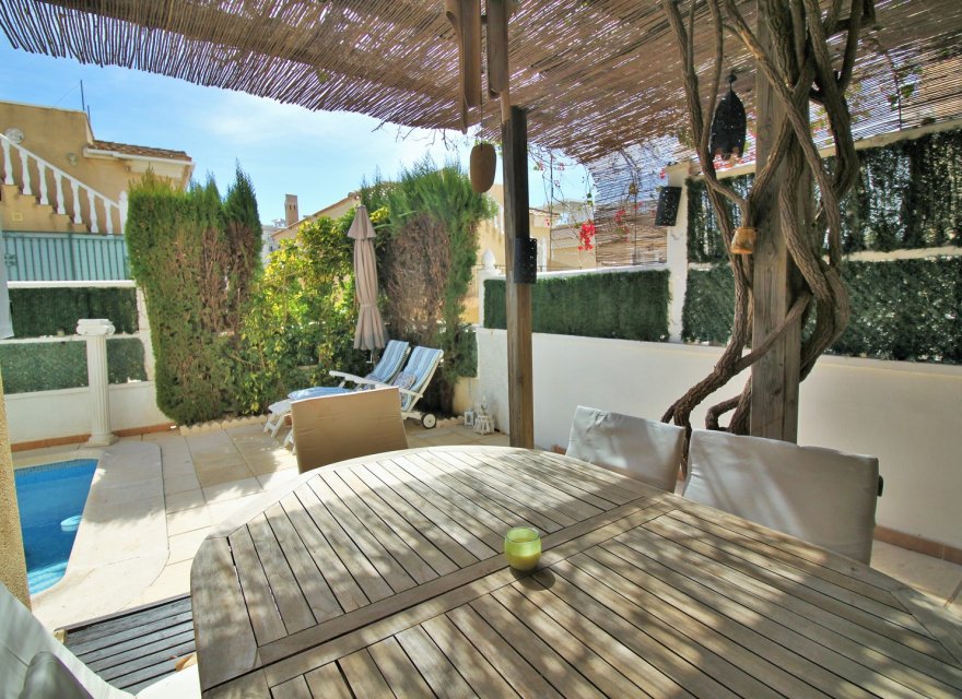 Resale - Villa - Orihuela Costa - Villamartin