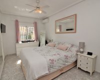 Resale - Villa - Orihuela Costa - Villamartin