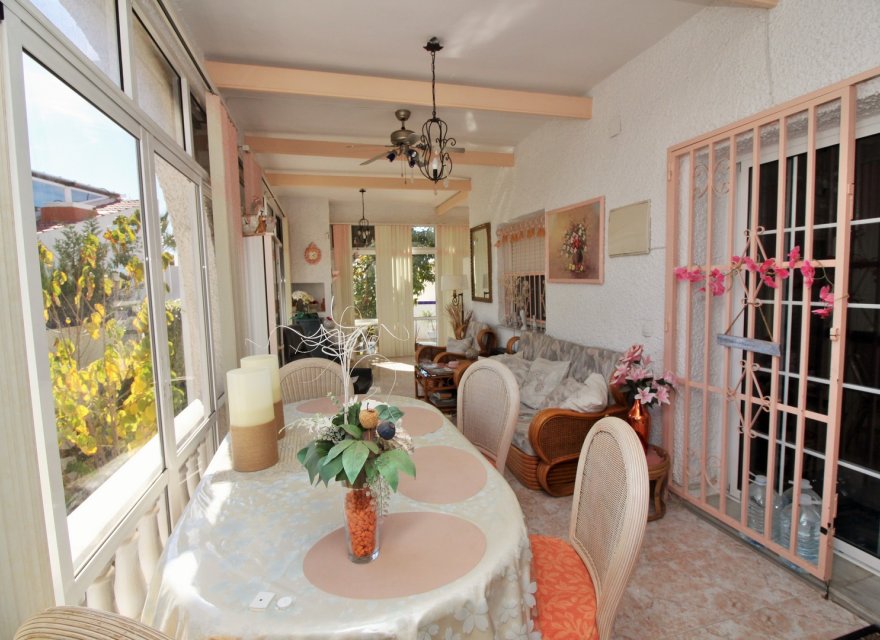 Resale - Villa - Orihuela Costa - Villamartin