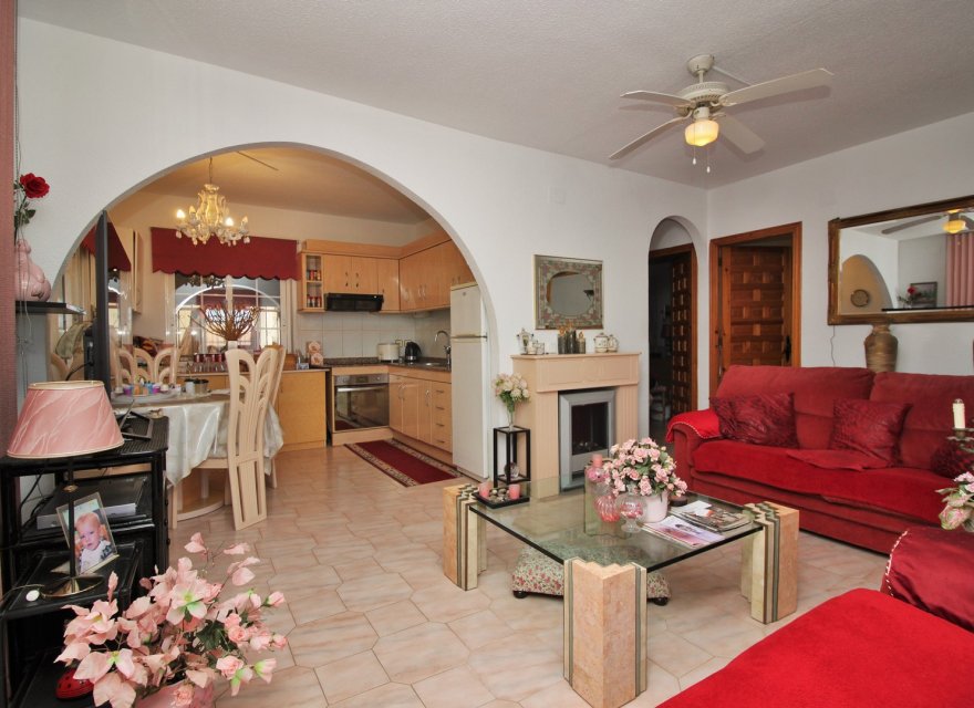 Resale - Villa - Orihuela Costa - Villamartin