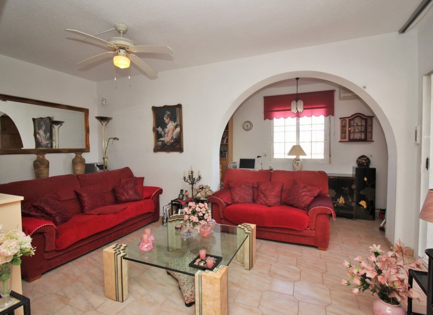 Resale - Villa - Orihuela Costa - Villamartin