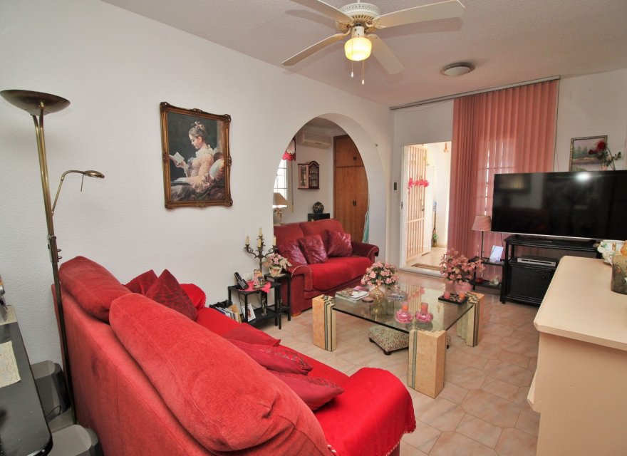 Resale - Villa - Orihuela Costa - Villamartin