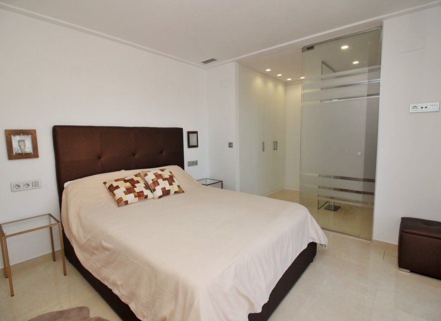 Resale - Villa - Orihuela Costa - Villamartin